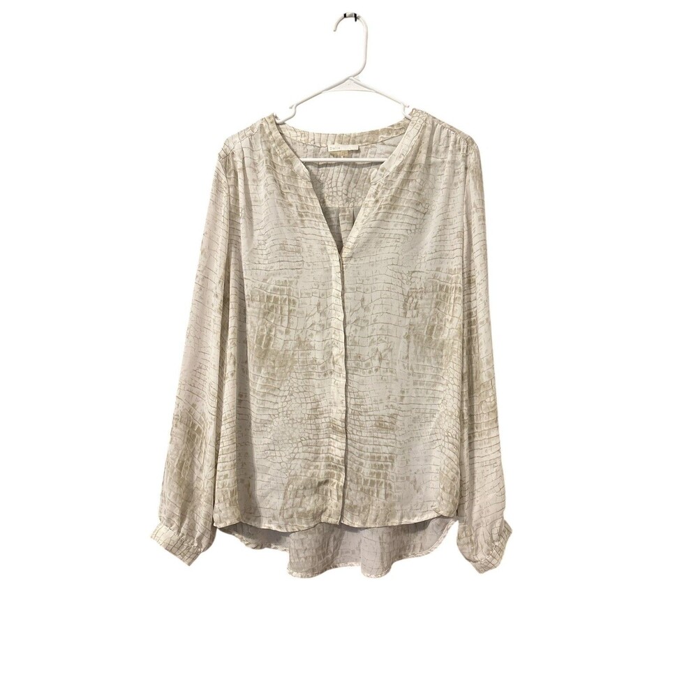 DALIA Cream Subtle Reptile Print Button Down Top Shirt Blouse Sz XL Extra Large